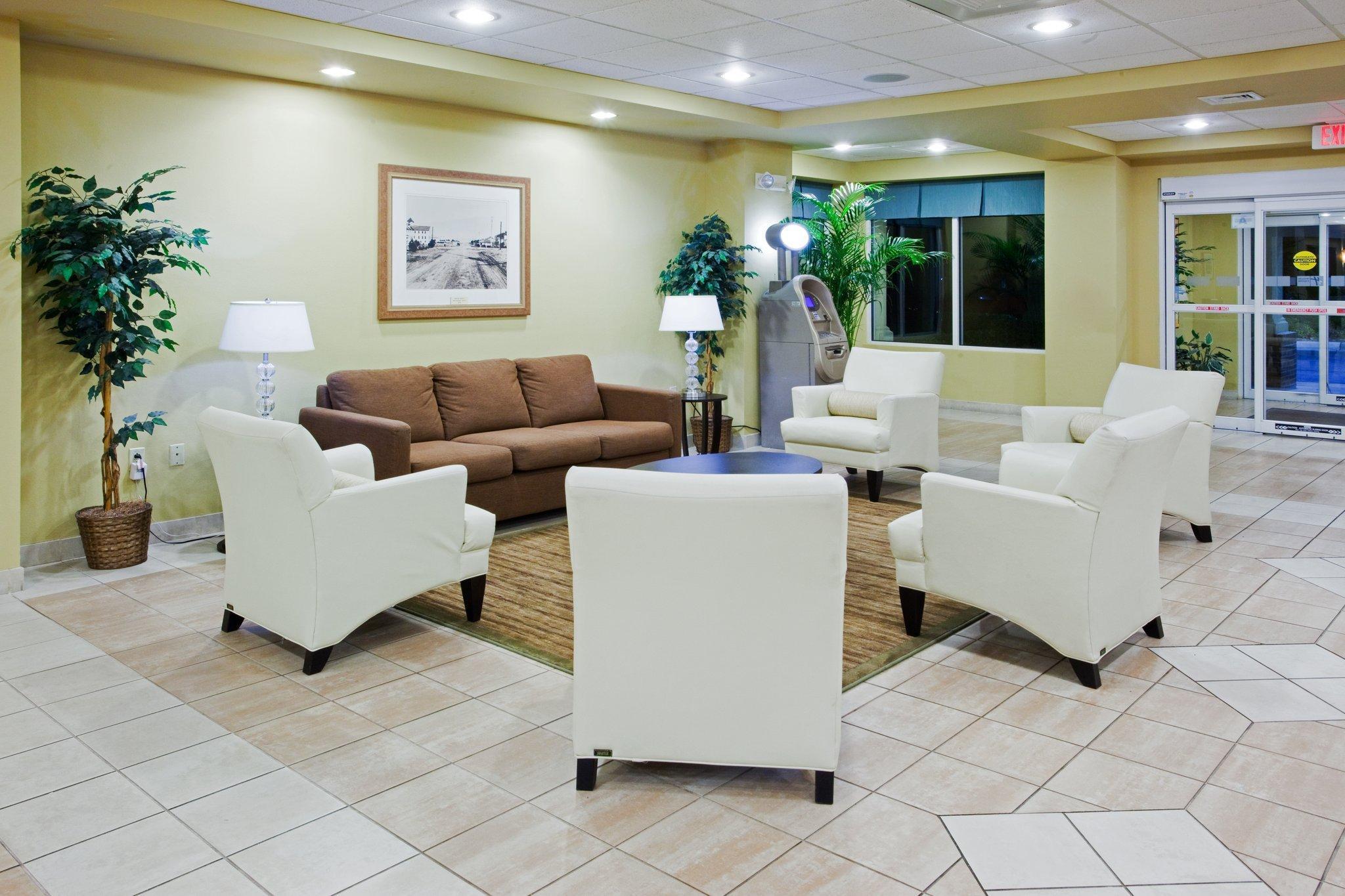 Holiday Inn Express Myrtle Beach-Broadway At The Beach By Ihg Exterior photo