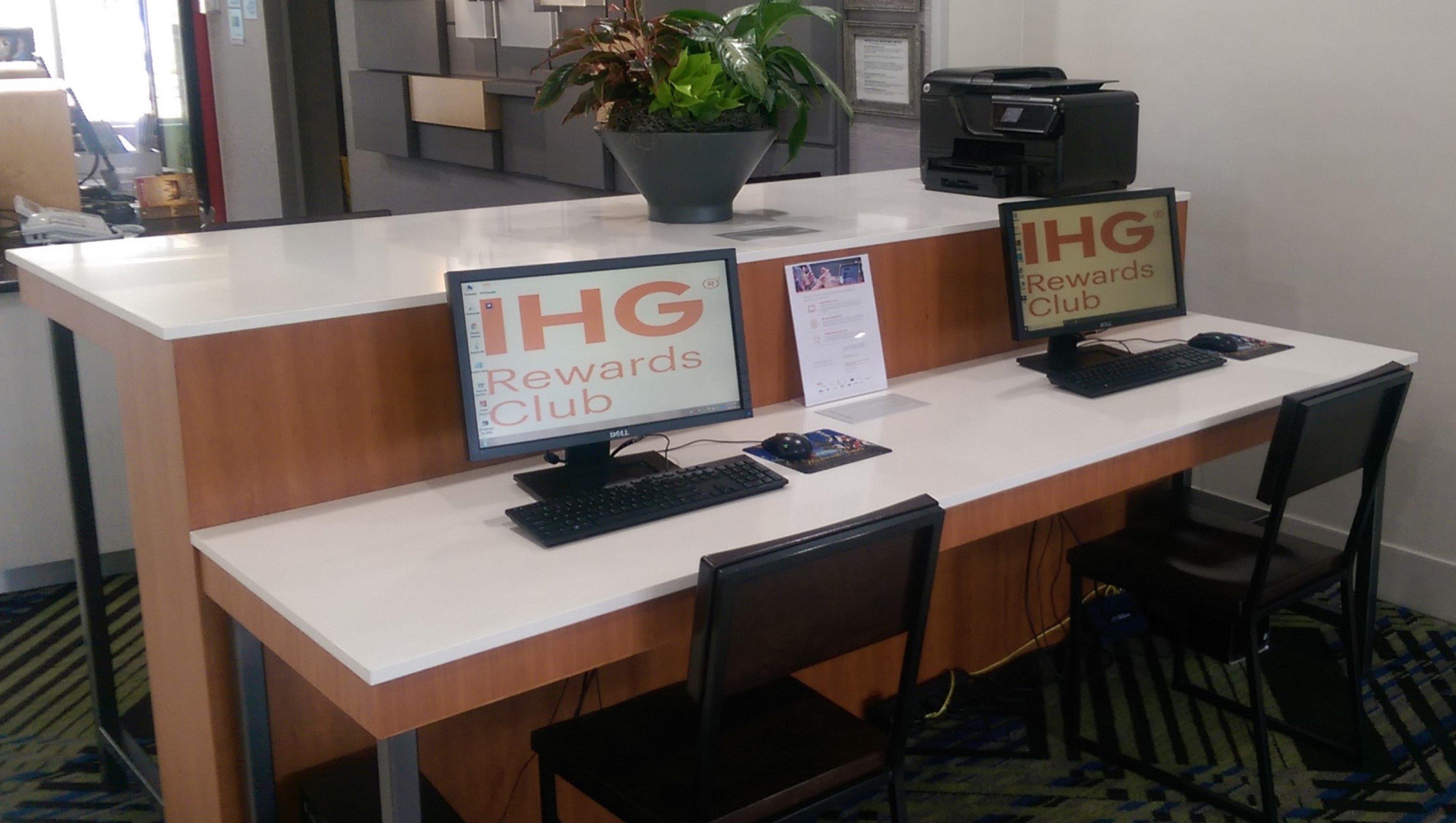 Holiday Inn Express Myrtle Beach-Broadway At The Beach By Ihg Exterior photo