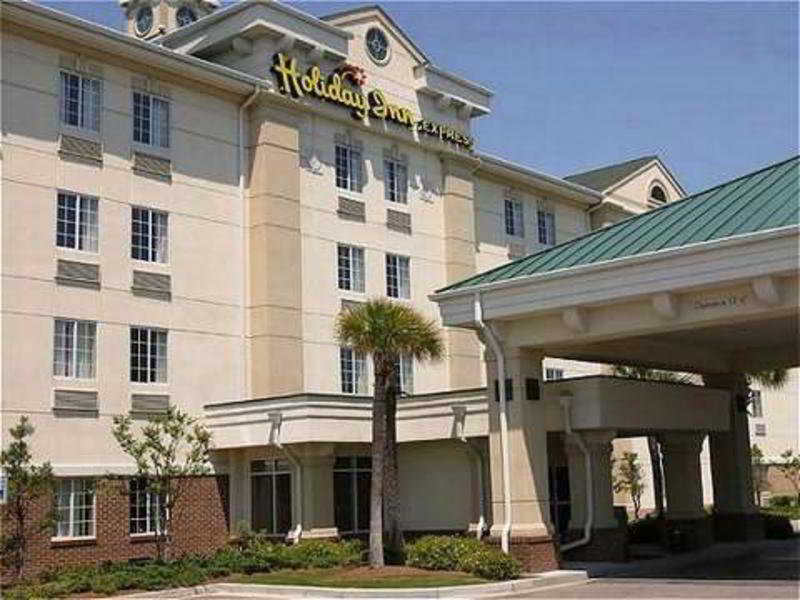 Holiday Inn Express Myrtle Beach-Broadway At The Beach By Ihg Exterior photo