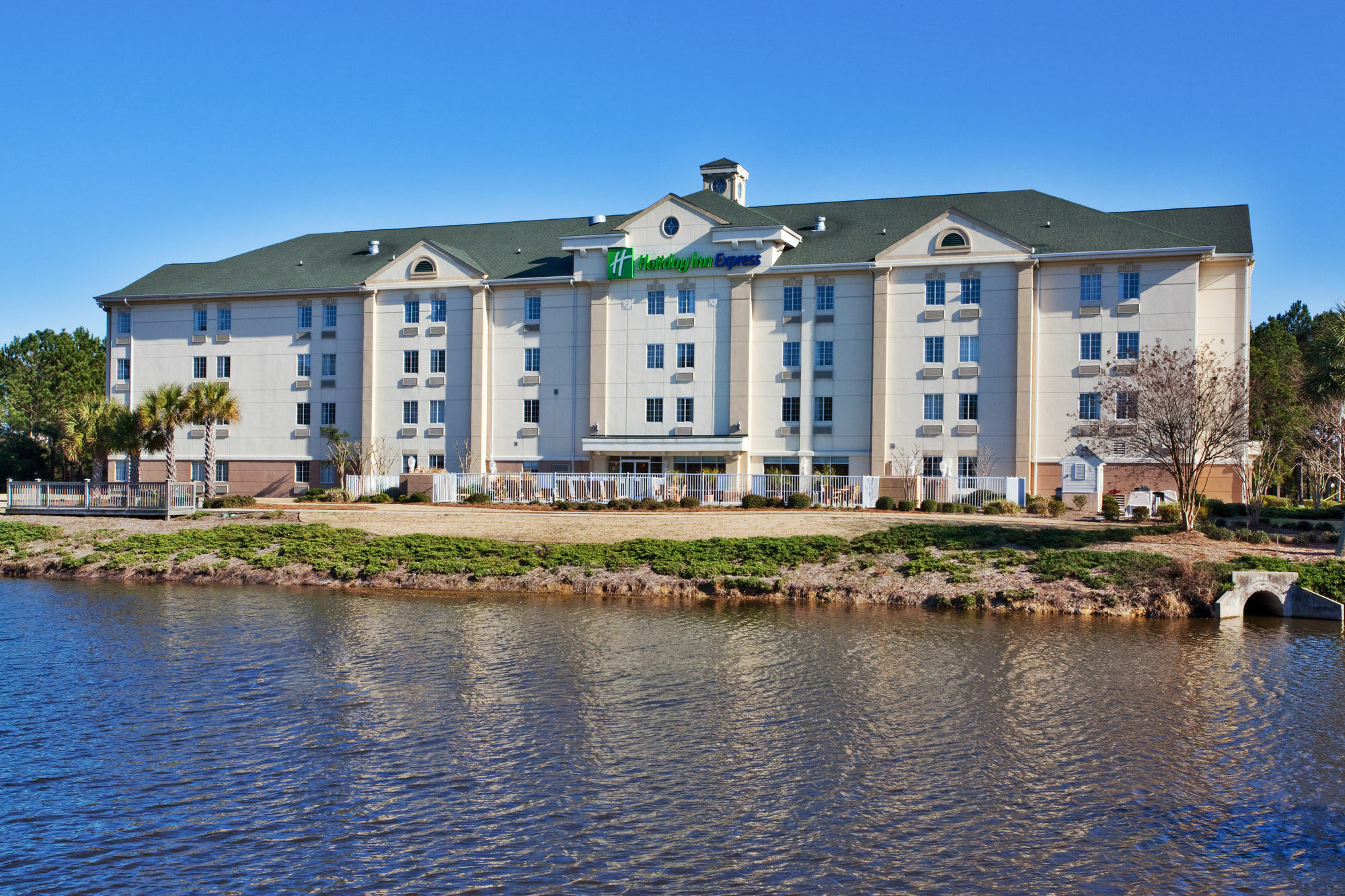 Holiday Inn Express Myrtle Beach-Broadway At The Beach By Ihg Exterior photo