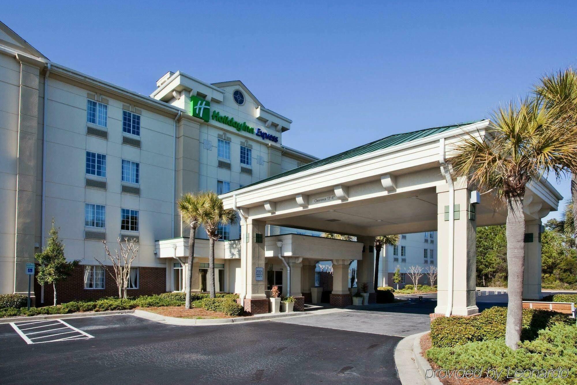 Holiday Inn Express Myrtle Beach-Broadway At The Beach By Ihg Exterior photo